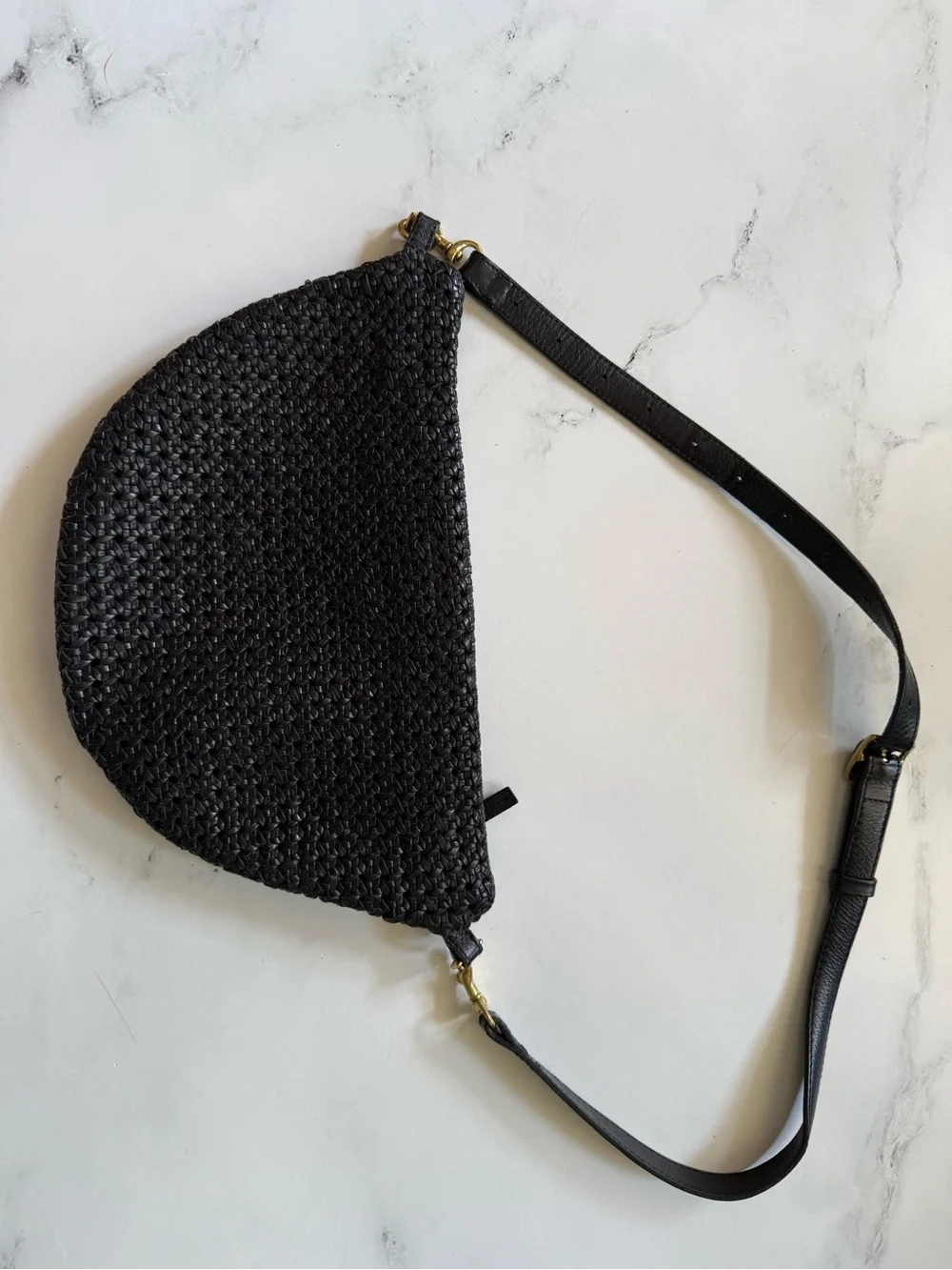 Clare V Grande Fanny Black Woven Crossbody with Gold Hardware - Picture 4 of 6